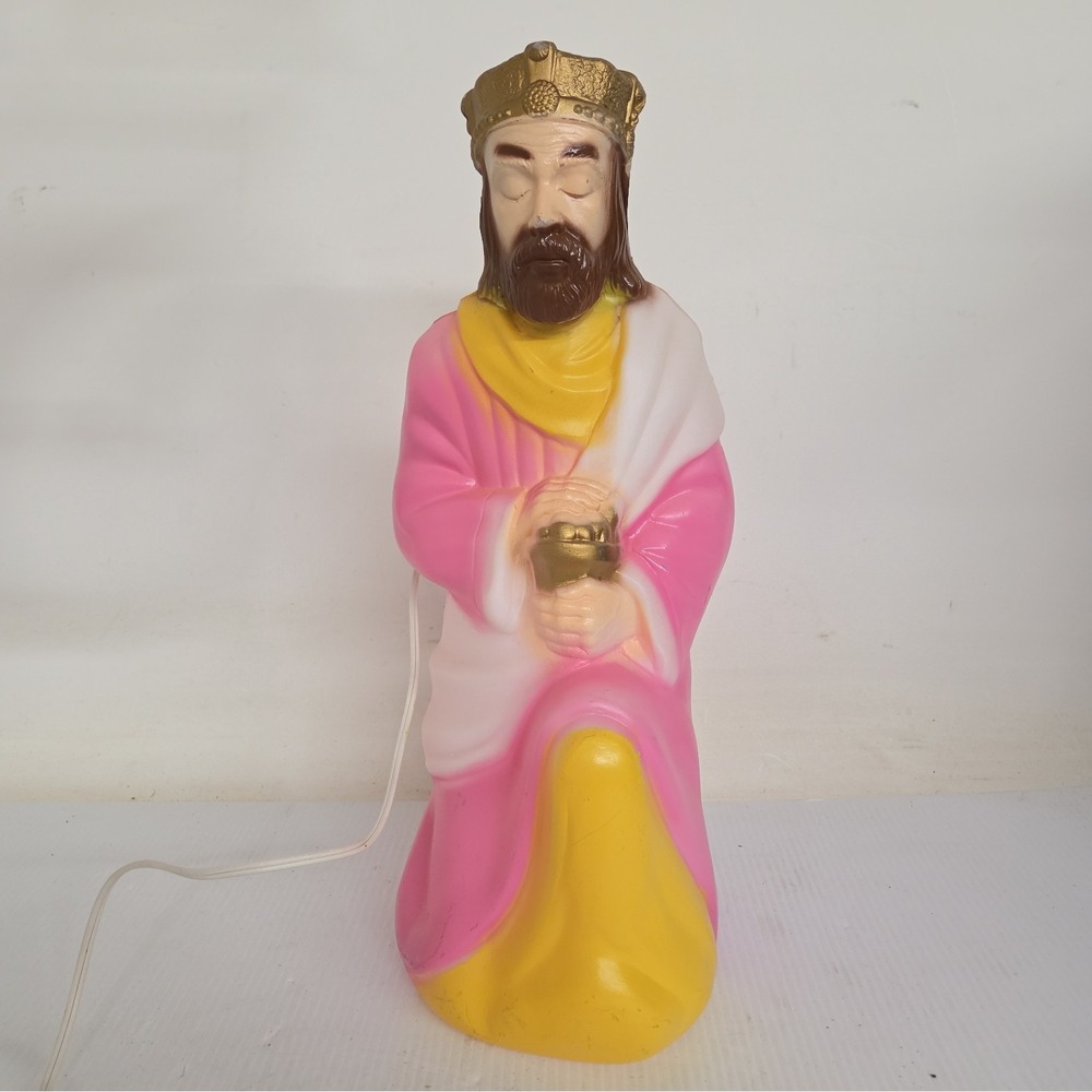 VTG 18" Empire Christmas Nativity Kneeling Pink Wiseman Tabletop Blow Mold